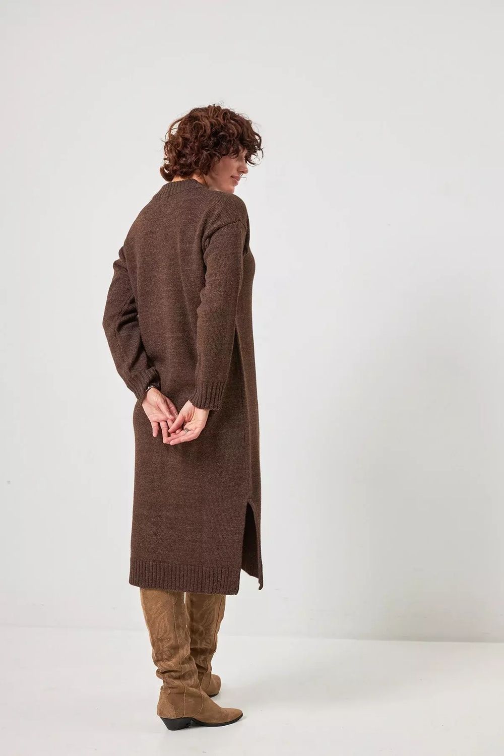 Сукня жіноча вʼязана з розрізами коричнева 14_26_16791/коричневий Wear Me